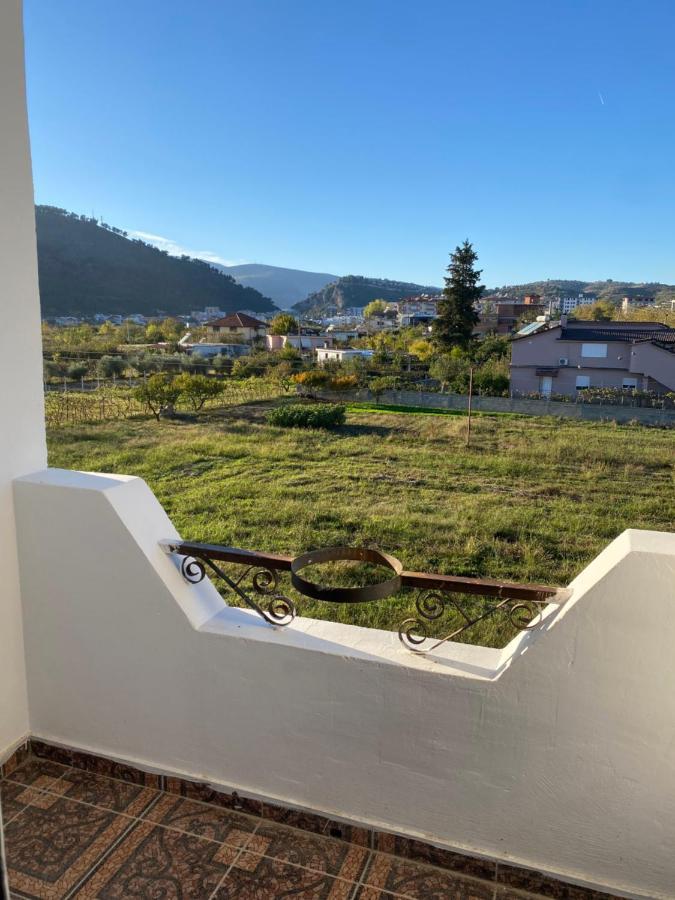 Hotel Belind Berat Exterior foto