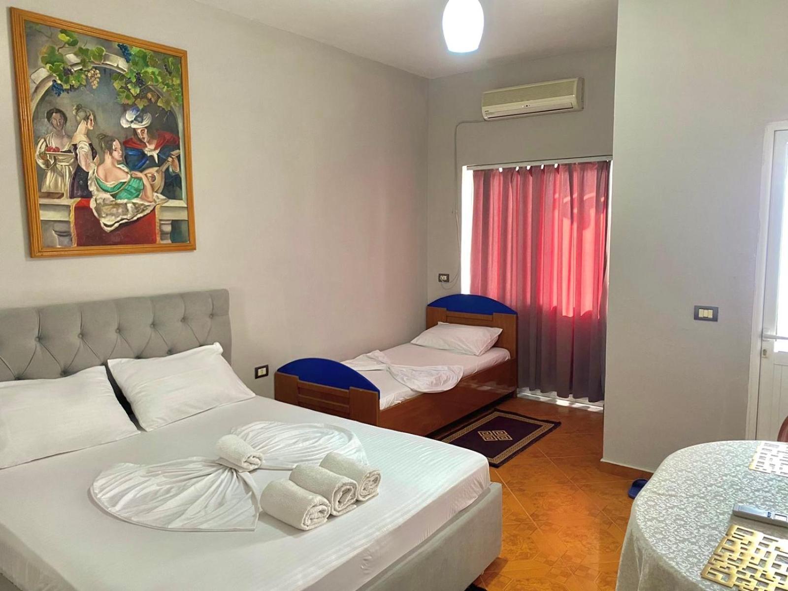 Hotel Belind Berat Exterior foto